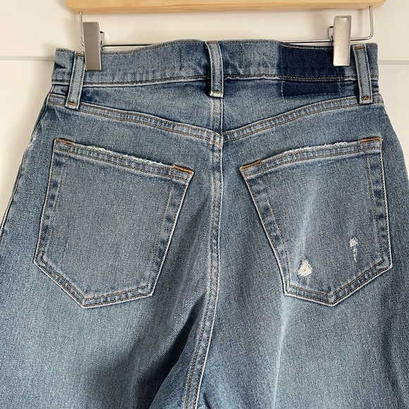 Abercrombie & Fitch Curve Love 90s Ultra High Rise Straight Jeans - Picture 5 of 8